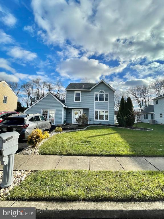 Building Photo - 2019 Chatham Dr