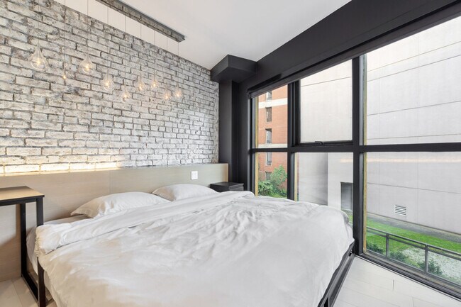 Photo - 1230 Hamilton St Unit ID1226641P