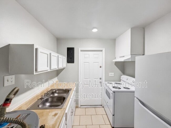 Photo - 4029 Mather Ct
