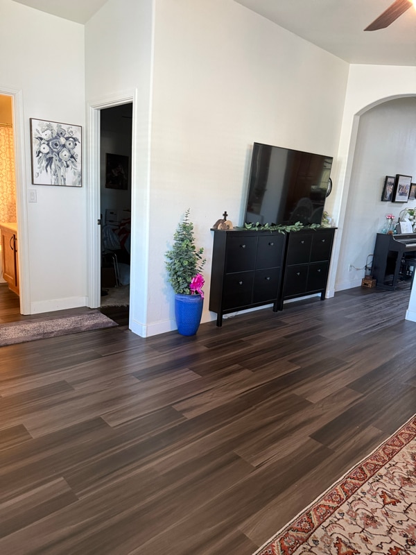 Photo - 120 N Val Vista Dr