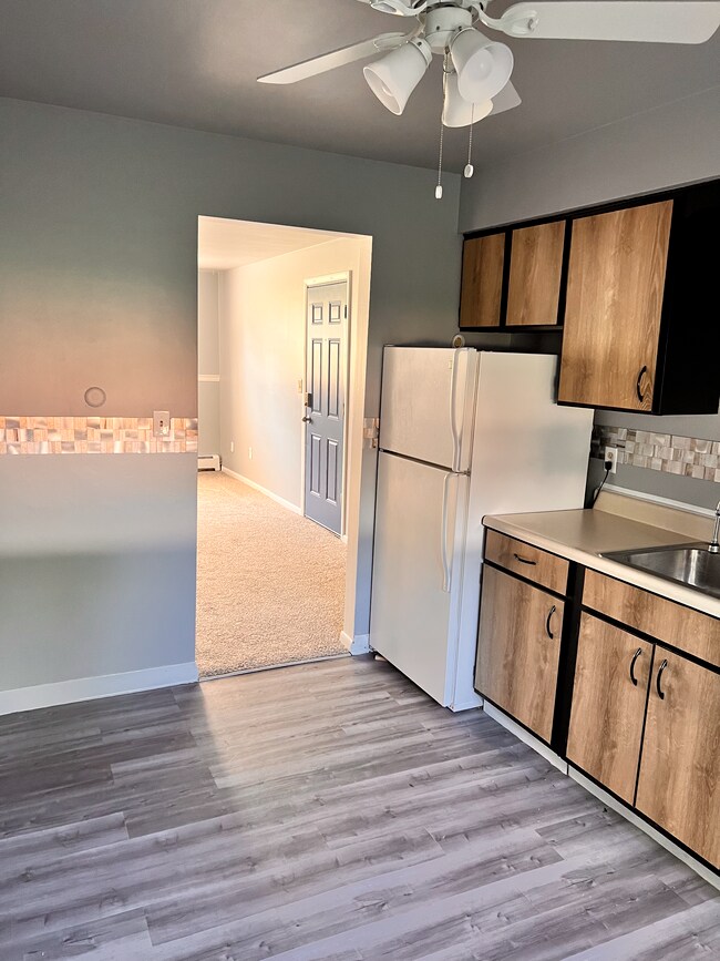 Photo - 501 North Rd Unit 501-2