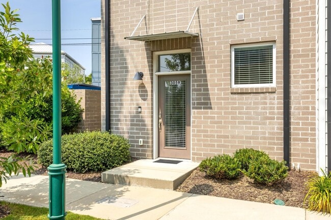 Photo - Fully furnished 1 bedroom!