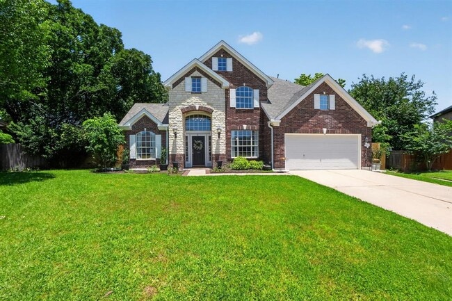 Building Photo - 300 N Carriage Hills Dr