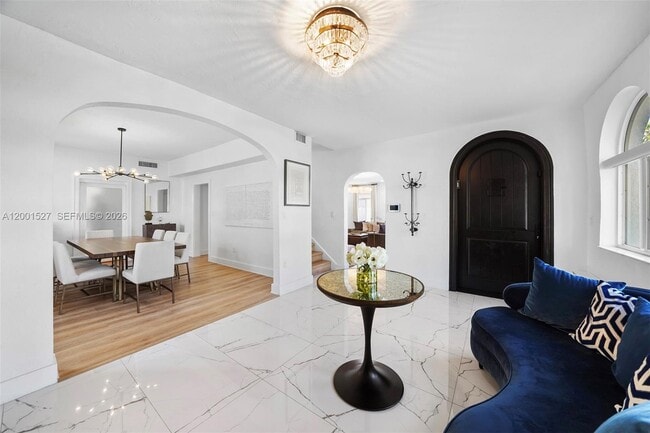 Photo - 5237 La Gorce Dr