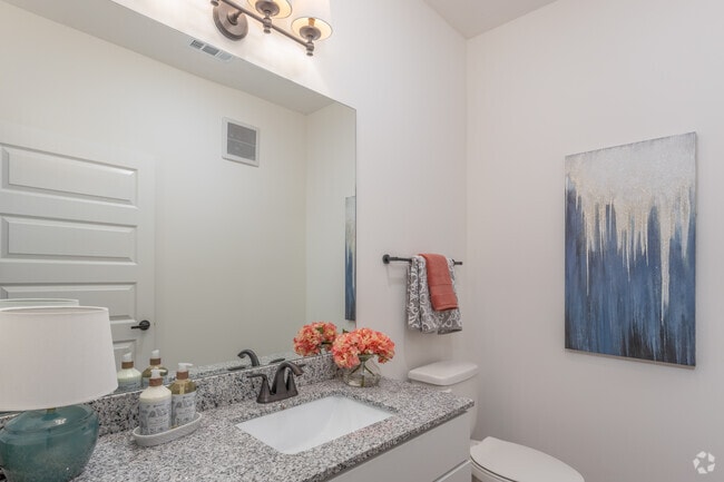 1BR, 1.5BA - 867SF