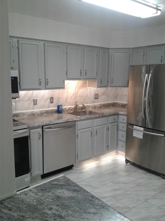 Cocina - 1000 Spring Gate Rd Unidad 1B