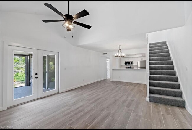 Building Photo - 6213 Timberwood Cir Unit 129