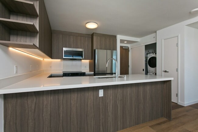 Photo - 1515 Liona St Unit 3414