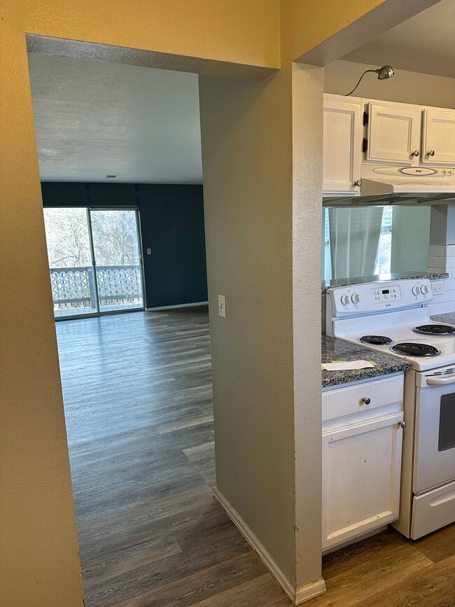 Photo - 1185 S Gilbert St