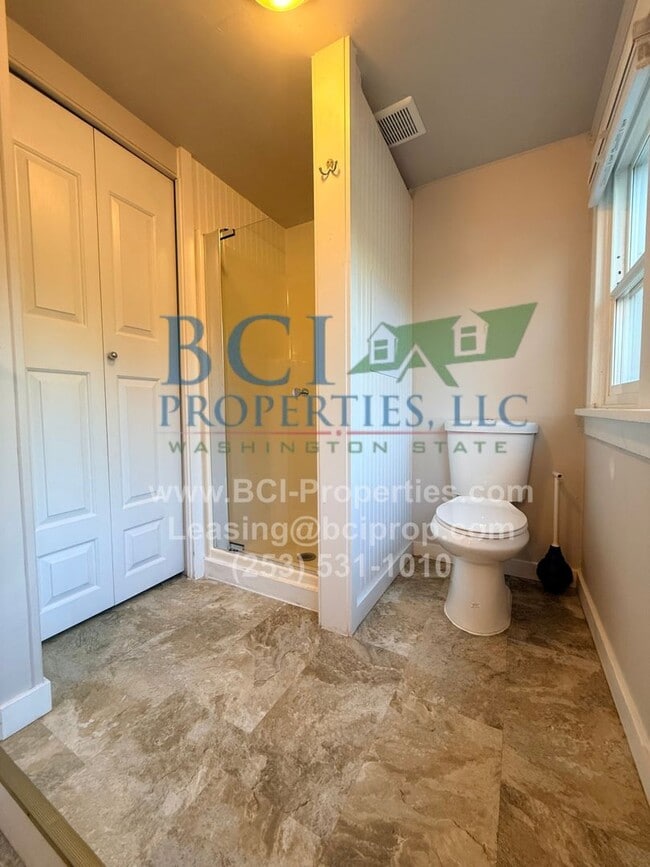 Photo - Beautiful 4 Bedroom Home Available in Down...