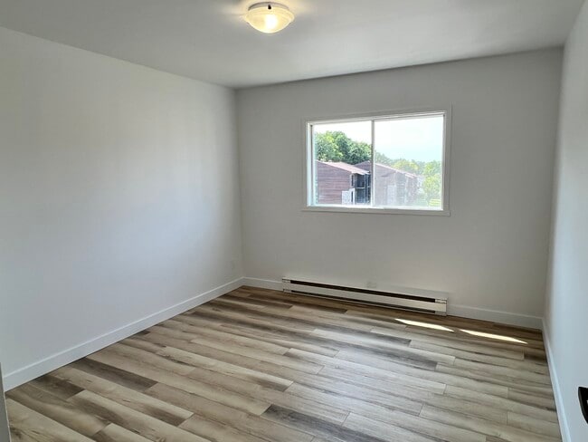 8 Rue de Boucherville Unit 7