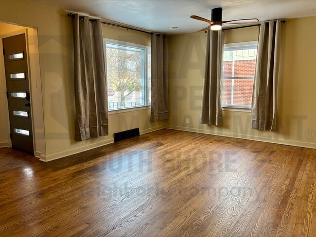 Photo - Charming 3bed/2bath Available NOW