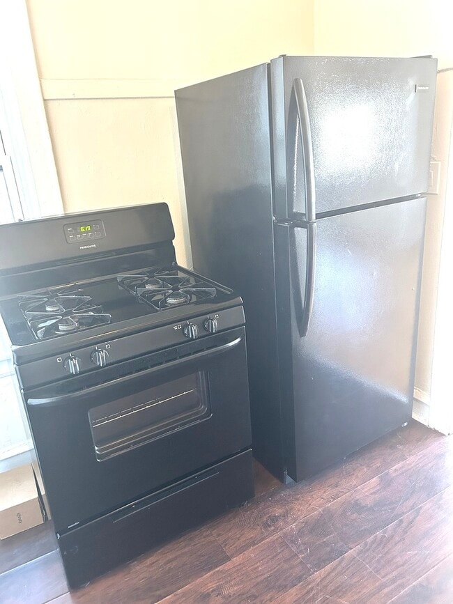 Photo - 5427 W Montrose Ave