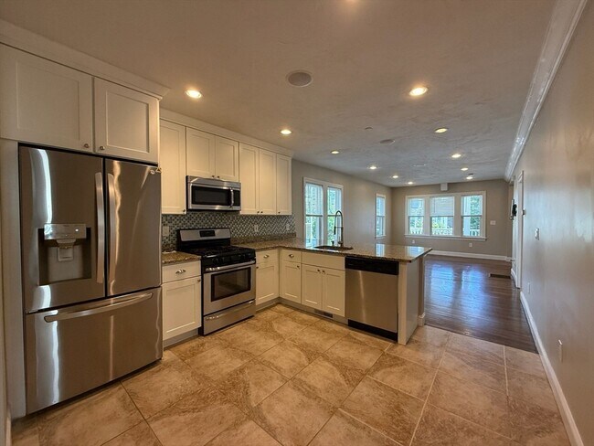 Photo - 210 Cedar St Unit 1