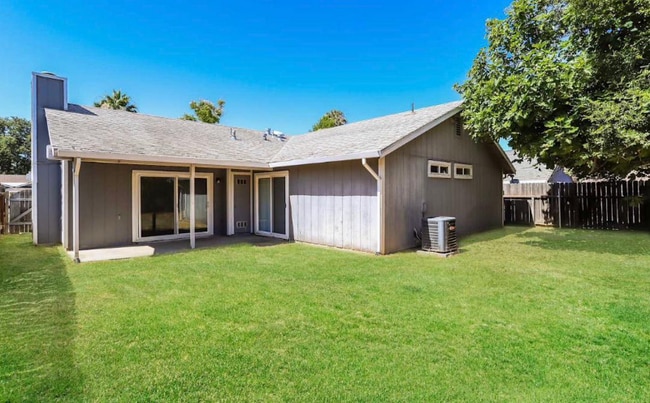 Photo - 7809 Caber Way House