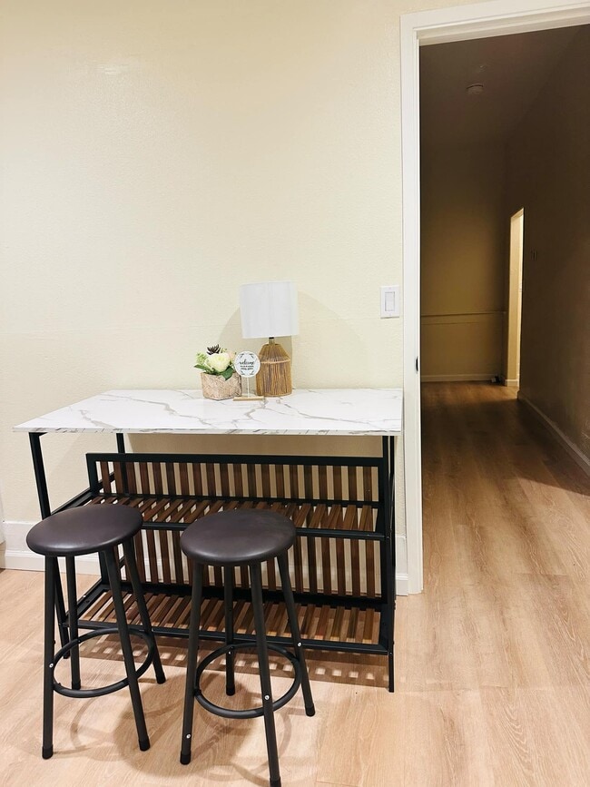 Photo - 15 Maple St Unit Room 1