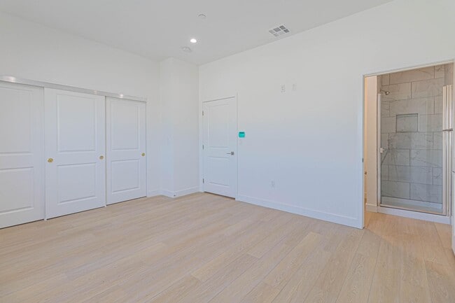 Photo - 11311 Hawthorne Blvd Unit 12