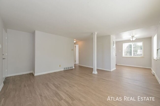 800 Miller Ct Unidad 4