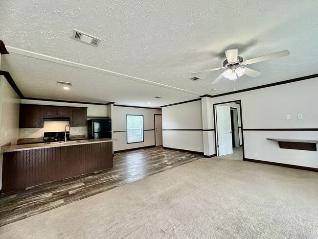 Photo - 1195 Mahone St