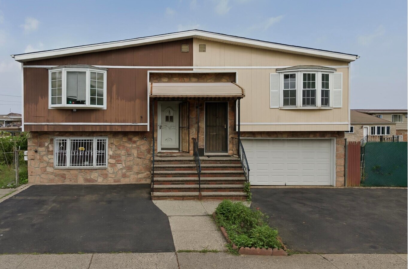 Photo - 7 Chopin Ct Unit 1b