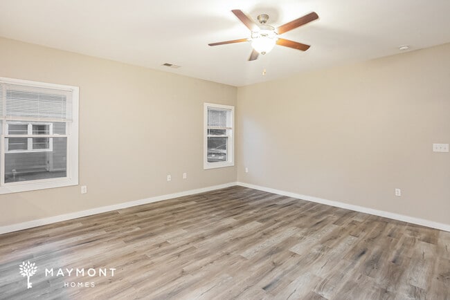 Photo - 3017 Celia Ave