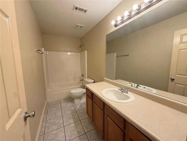 Photo - 245 Graystone Cir