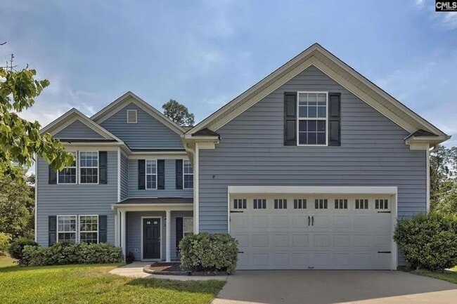 Great Location with Plenty of Space. - Great Location with Plenty of Space. House