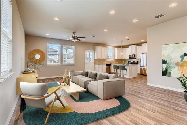 Photo - 10304 Forest Grove Dr