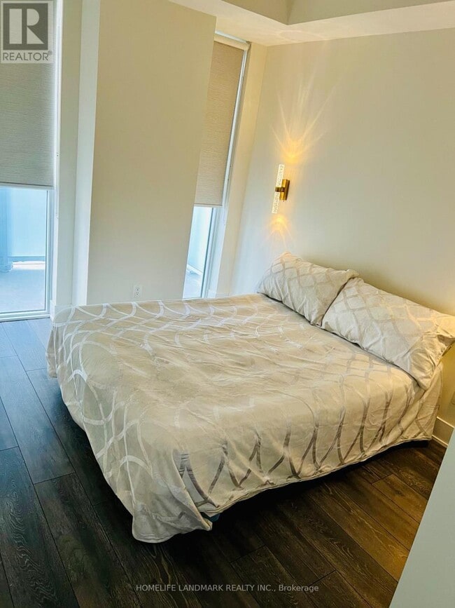 Photo - 188 Fairview Mall Dr Unit 1116