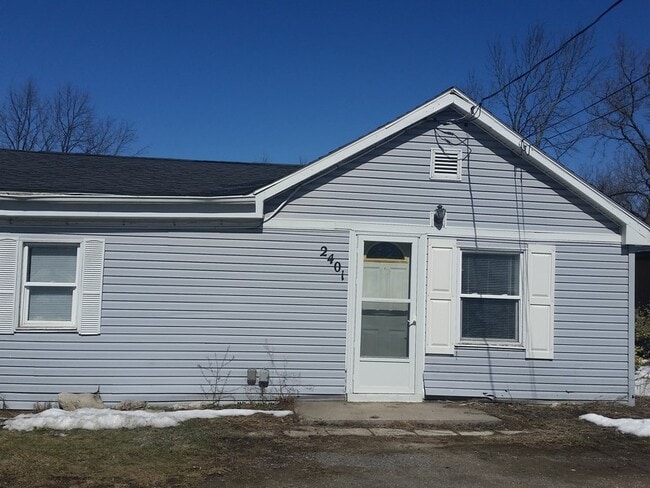 Photo - 2401 Leroy Caledonia Rd