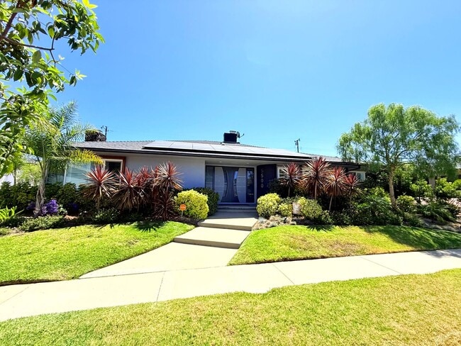 5500 Shenandoah Ave