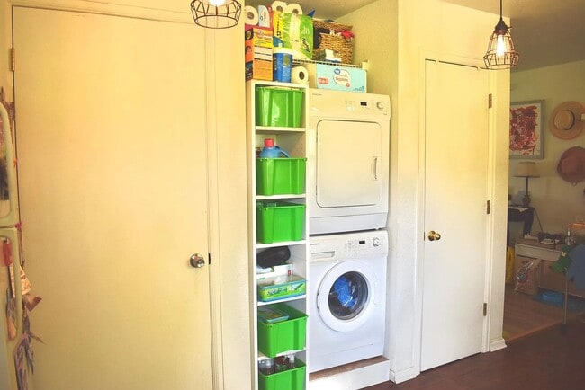 Photo - Beautiful 3 Bedroom/ 2.5 Bathroom Home in Northglenn Available May!!