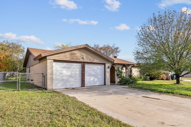 Photo - "Charming 3-Bedroom Home with 2 Full Baths in Copperas Cove - Perfect Blend of Comfort and Space!"