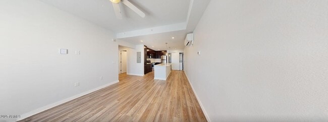 Photo - 11850 W Fillmore St Unidad 3