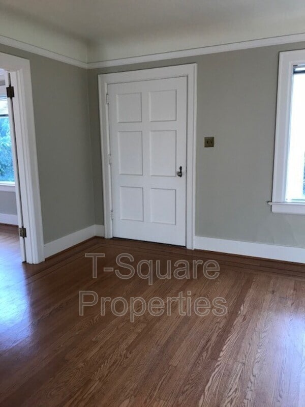 Photo - 9056 Avondale Rd NE