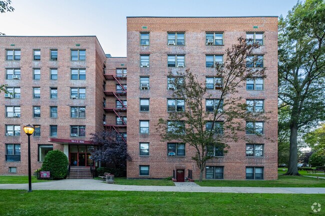 Photo - Dara Gardens