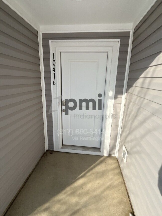 Photo - 10416 Crystal Coop Ln