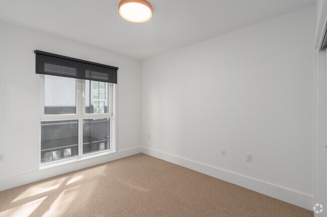 1BR, 1.5BA - 815SF - Bedroom