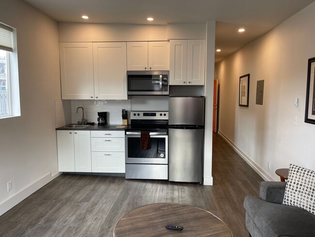 FURNISHED 1BED 1BATH APARTMENT - DOWNTOWN ... - FURNISHED 1BED 1BATH APARTMENT - DOWNTOWN ...