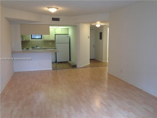 Photo - 8290 Lake Dr Unit 230