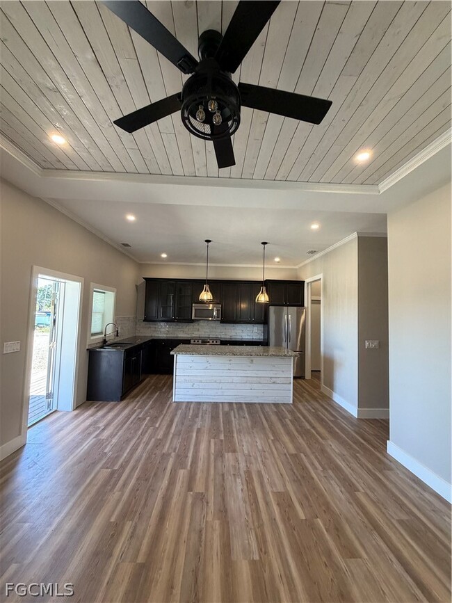 Photo - 11595 Tomato Rd