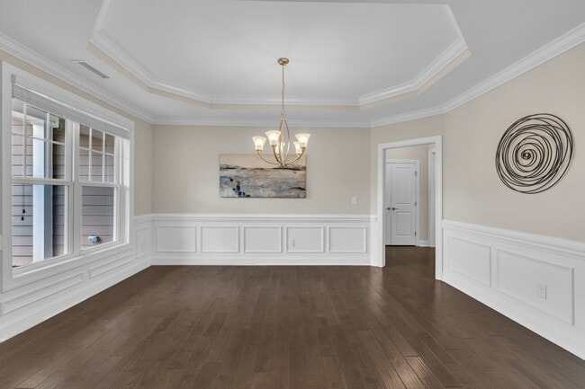 Photo - 747 Catherine Lake Ct