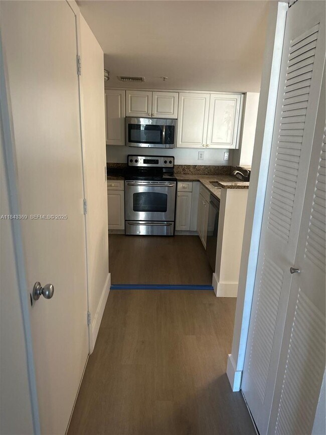 Photo - 520 SE 5th Ave Unit 3503