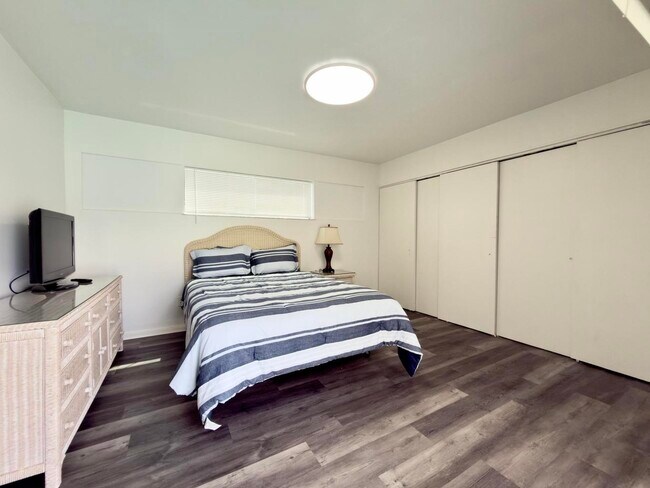 Photo - 210 Ocean Pky