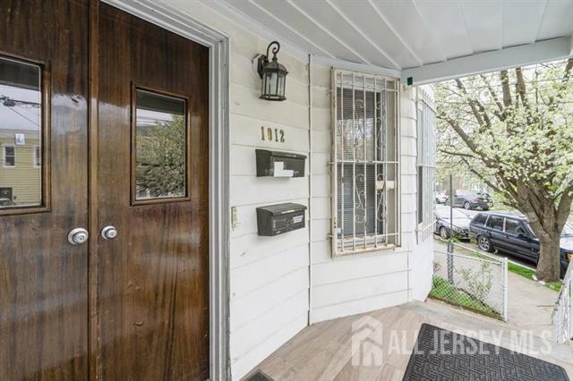 Building Photo - 1012 Paterson Plank Rd