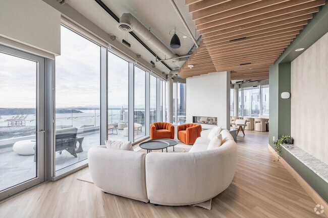 Salón en la azotea - Yesler Towers