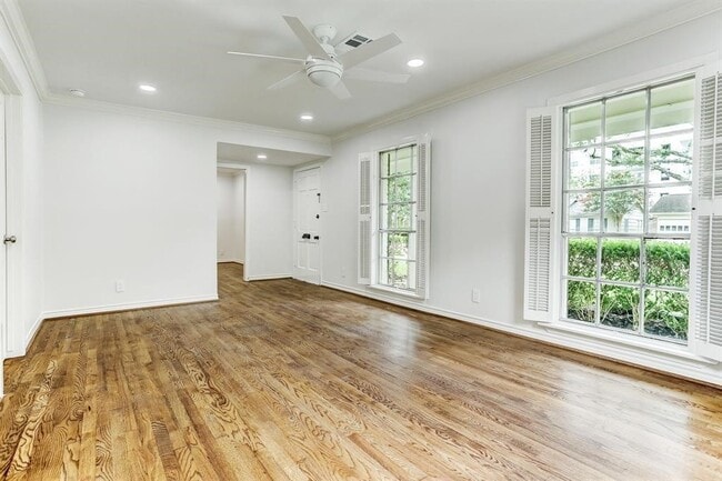 Photo - 5429 Lincrest Ln