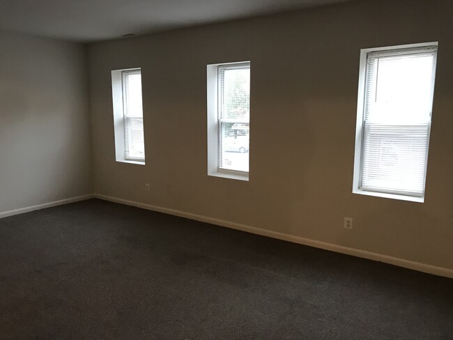 Photo - 115 Farnsworth Avenue Unit Apt.# 1