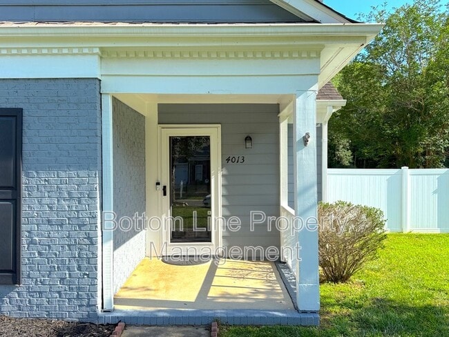 Photo - 4013 Inglehurst Dr