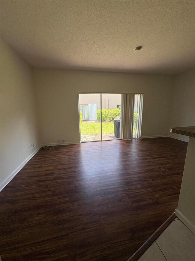 Photo - 3122 Coral Ridge Dr
